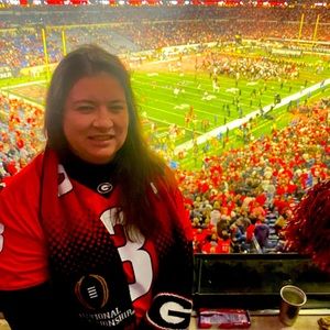 Meet your Posher, Holly